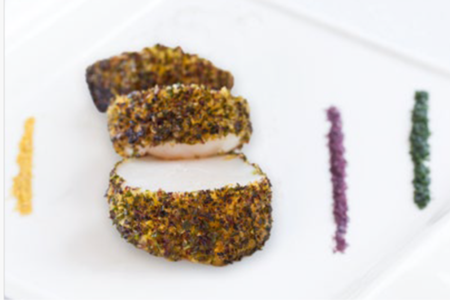 Seared Scallops with Hana Tsunomata® Dust